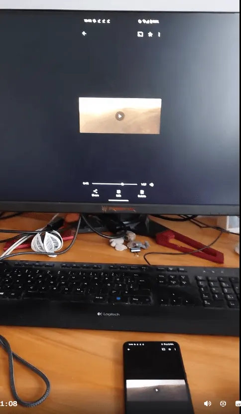  Pixel 8 supports display output